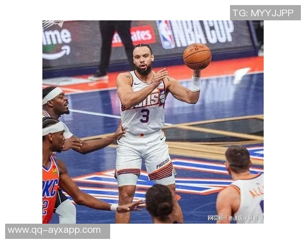 狄龙称赞布克进攻更具侵略性并找到创造罚球机会的有效方法 狄龙称赞布克进攻更具侵略性并找到创造罚球机会的有效方法